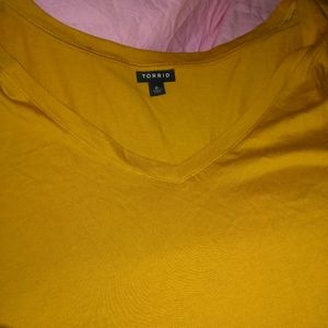 Gold v-neck t-shirts